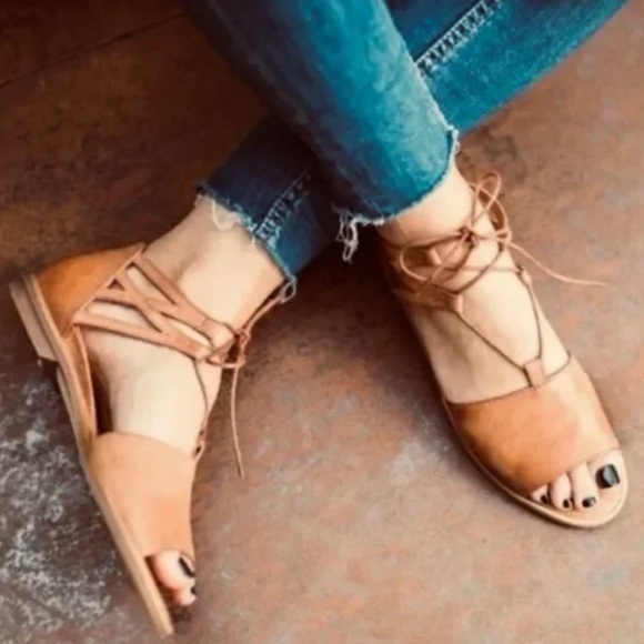 Paul Green Shoes - Paul Green Morea Lace Up Flat Sandal in Cognac Tan Leather Size 9.5